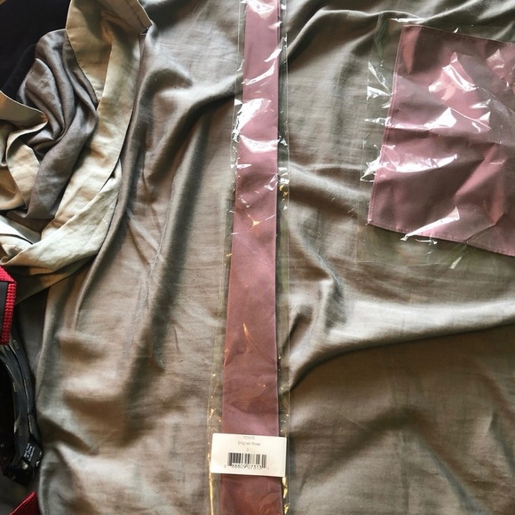 Tie and pocket square set - Picture 5 of 7